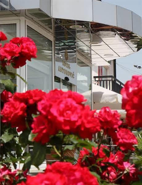 Antunovic Hotel East Sesvete Dış mekan fotoğraf