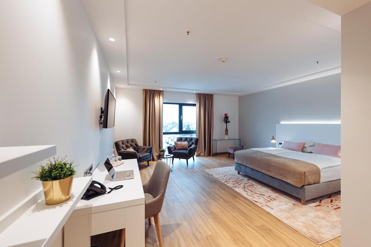 Antunovic Hotel East Sesvete Dış mekan fotoğraf