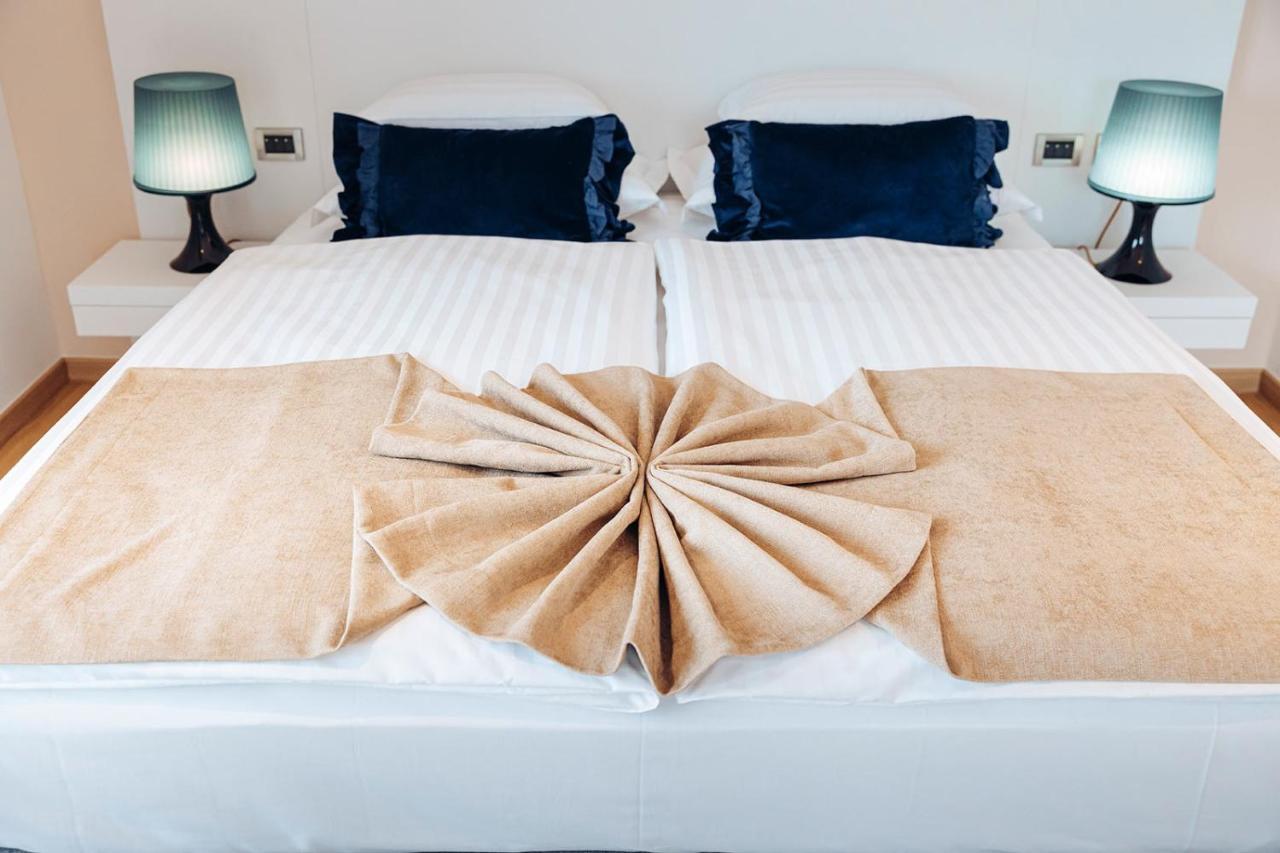 Antunovic Hotel East Sesvete Dış mekan fotoğraf